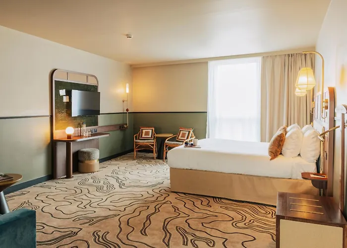 Voco Paris - Porte De Clichy By Ihg