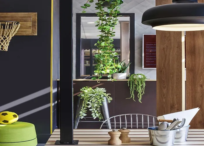 Ibis Clamart Paris Velizy