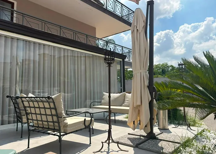 Hotel Futuro