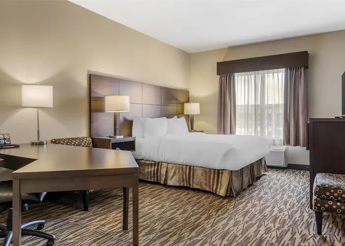 Best Western Plus Bridgewater Hotel & Convention Centre