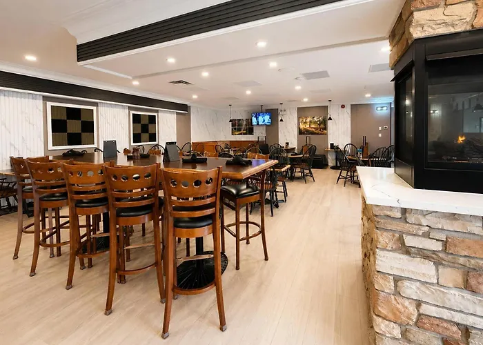 Maritime Inn, An Ascend Collection Hotel