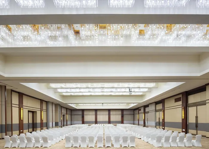Swissotel & Spa Sanya Yalong Bay