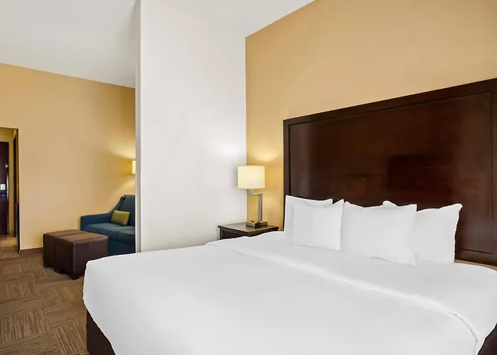 Comfort Suites Frisco