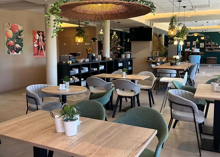 Ibis Budget Saint-Martin-De-Crau Porte De Camargue