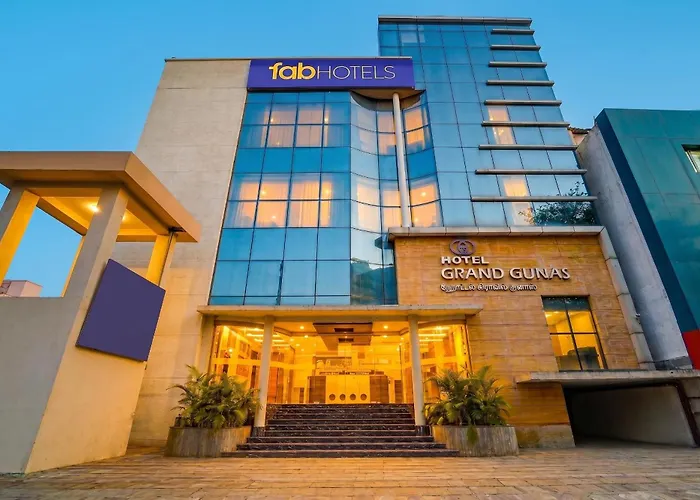 FabHotel Grand Gunas