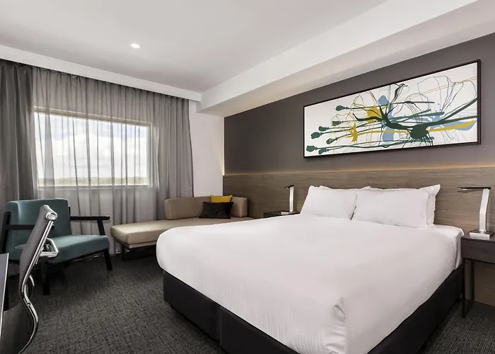 Mercure Sunshine Coast Kawana Waters