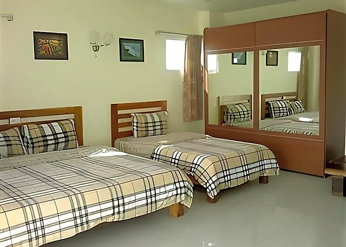 Porn 3 Hotel