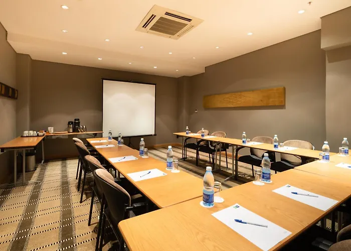 Holiday Inn Express Cape Town City Centre By Ihg