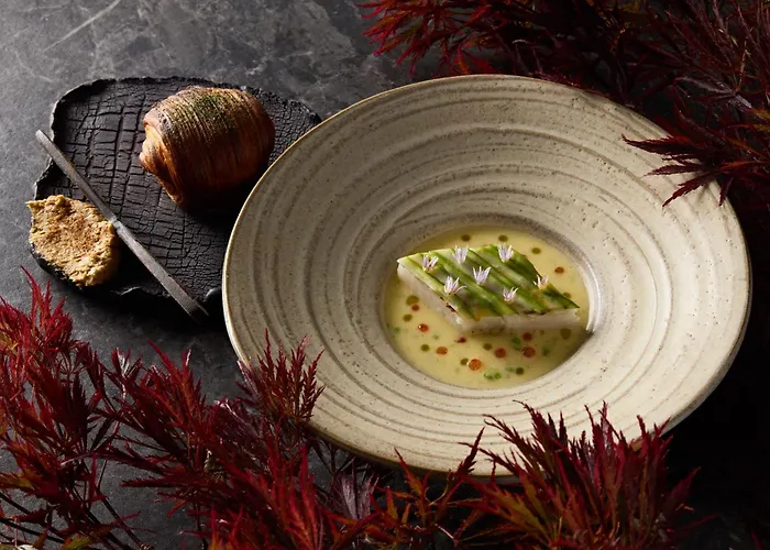 Mount Lofty House Adults Retreat - Enjoy 21 Signature Inclusions