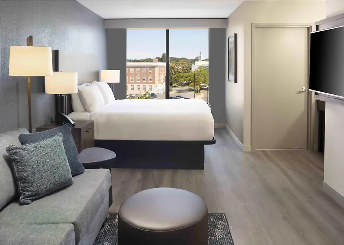 Hyatt Place Boston - Medford