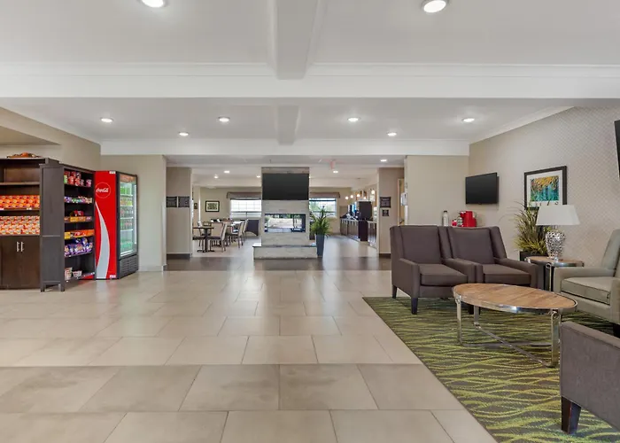 Best Western Plus Fort Saskatchewan Inn & Suites