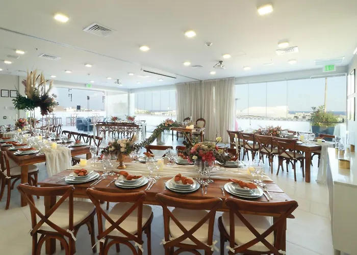 Holiday Inn Express&Suites - Playa del Carmen, an IHG Hotel