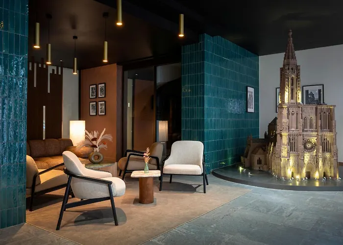 Hôtel de l'Europe by HappyCulture