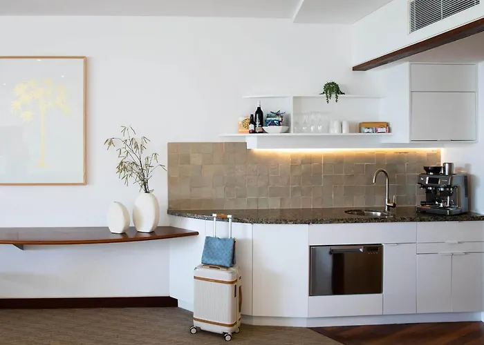 Beach Suites
