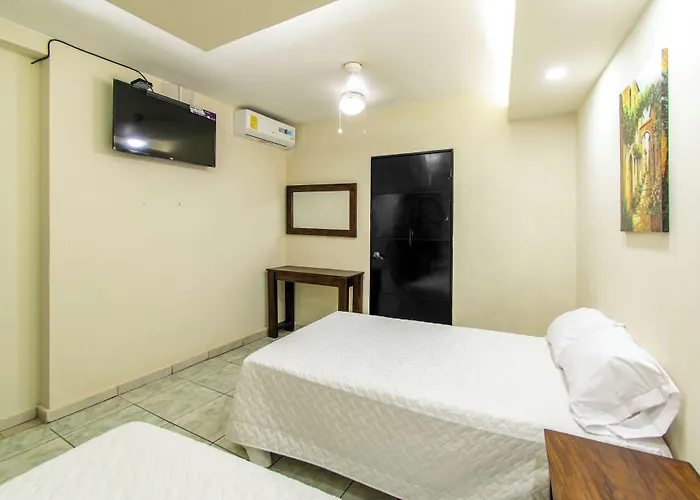 Lorenzo Hotel