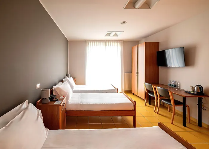 Phi Hotel Homy Druento