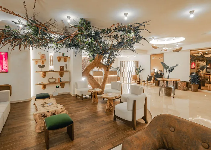 Bratus Hotel