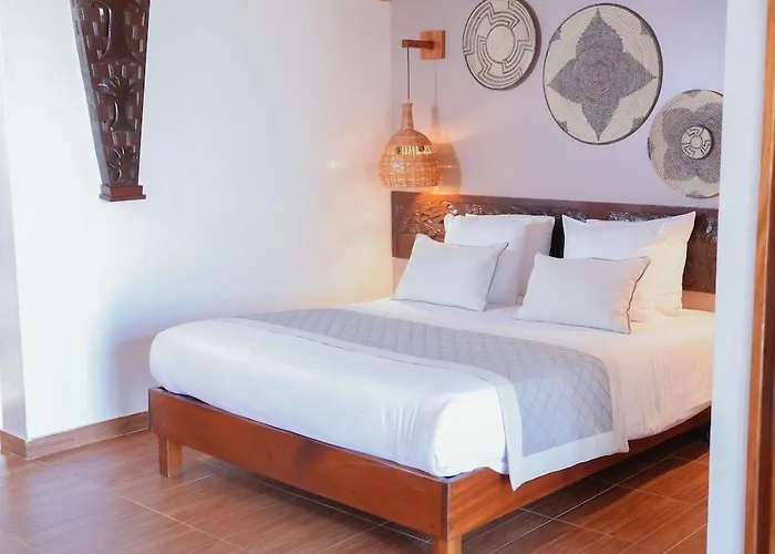Royal Horizon Baobab