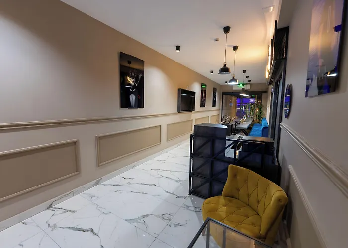 EURONOVA HOTEL&SUiTES
