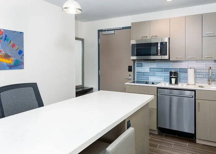 Hyatt House Tampa Airport/Westshore