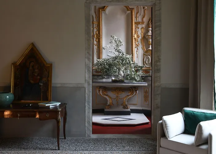 Hotel Palazzo Durazzo Suites