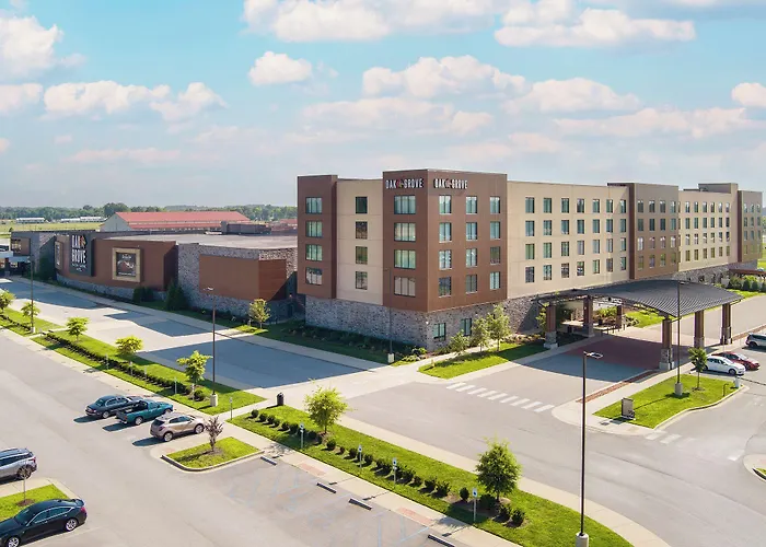 Oak Grove Racing Gaming & Hotel