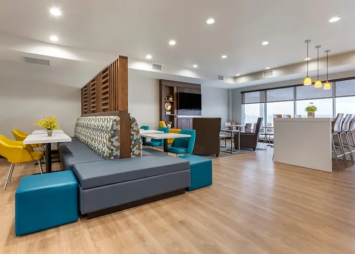 Mainstay Suites Carlsbad South