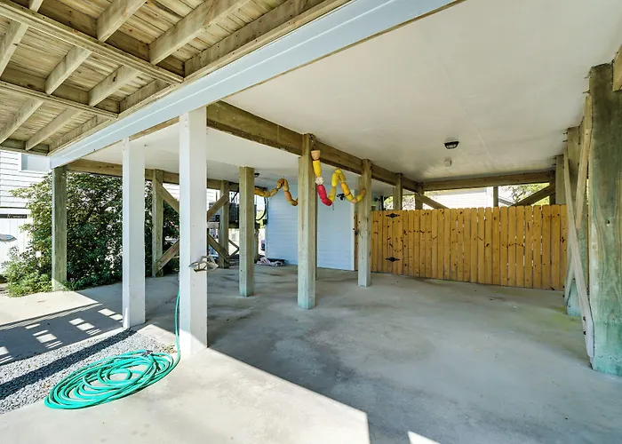 Topsail Beach Vacation Rental: Idyllic Ocean Views