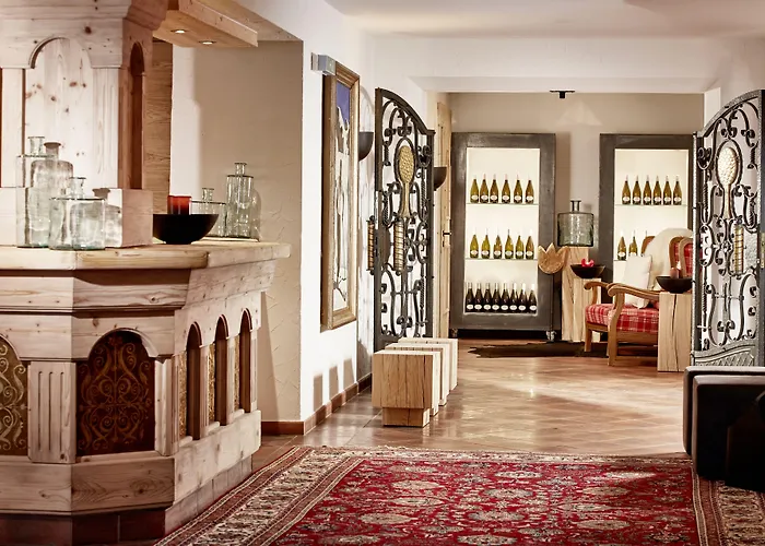 Der Gruene Baum Mountain Boutique Hotel