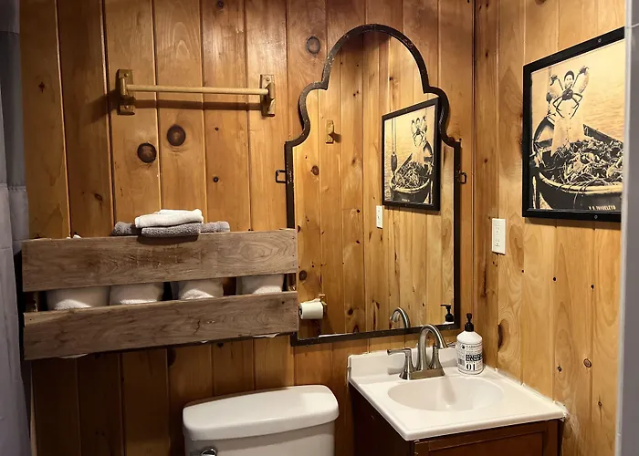 Kozy Haven Log Cabin Rentals
