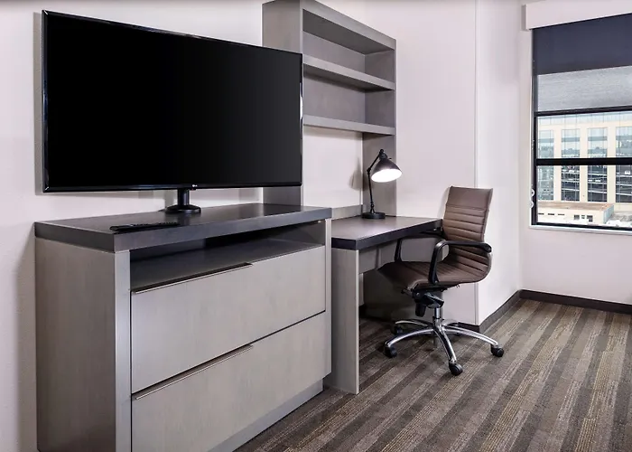 Hyatt House Nashville Downtown-Convention Center