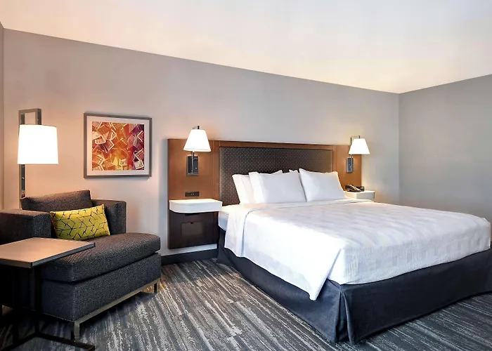 Hampton Inn & Suites Las Vegas Convention Center - No Resort Fee