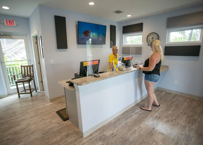 Sugarloaf Key Hotel At Koa Resort