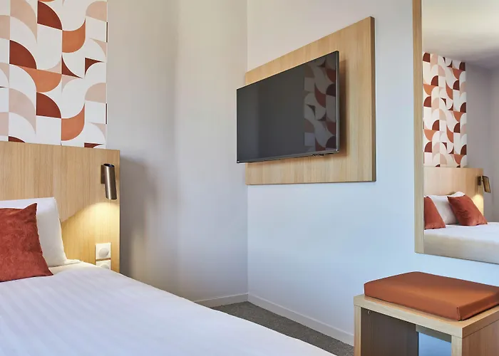 Originals Boutique, Hôtel Larivaut, Puy-Guillaume