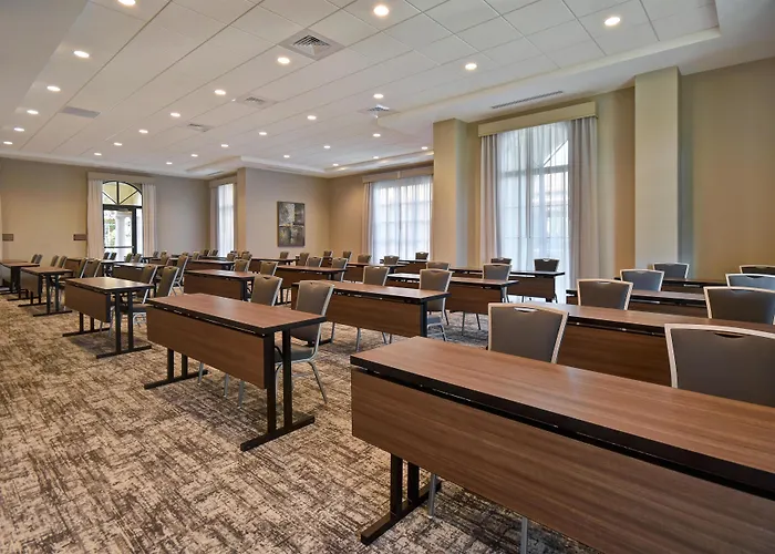 Homewood Suites By Hilton Orlando At Flamingo Crossings