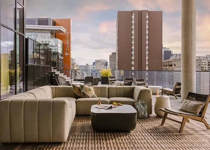 Hotel Monroe - Downtown Montreal