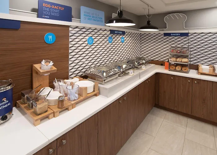 Holiday Inn Express & Suites - Moose Jaw By Ihg