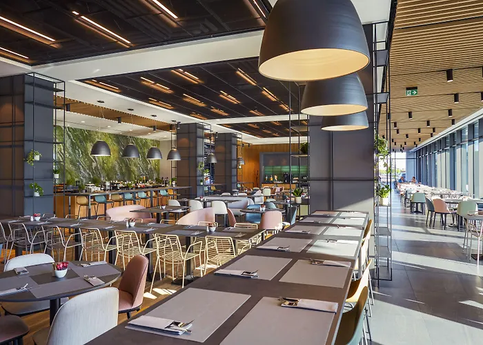 Q Hotel Plus Wroclaw Bielany