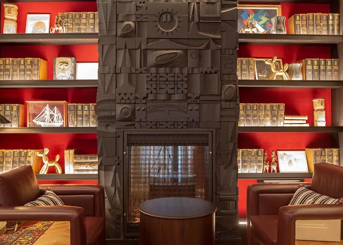 Hotel Montera Madrid, Curio Collection By Hilton