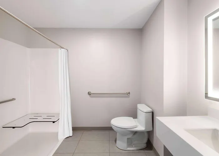 Microtel Inn & Suites By Wyndham Lachute