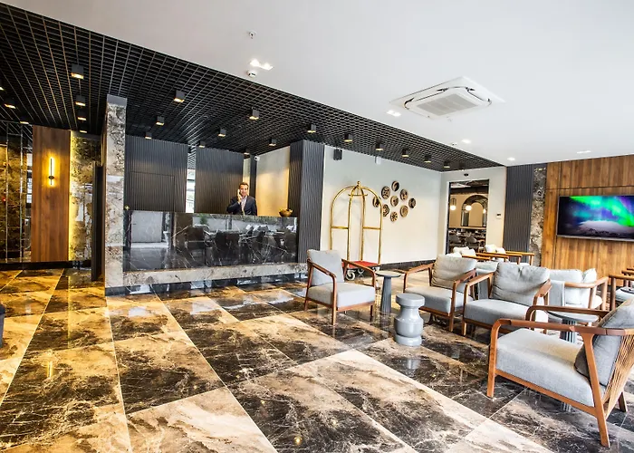 Nehir Otel