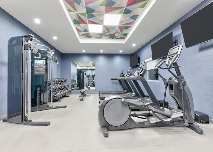 Home2 Suites By Hilton Paris