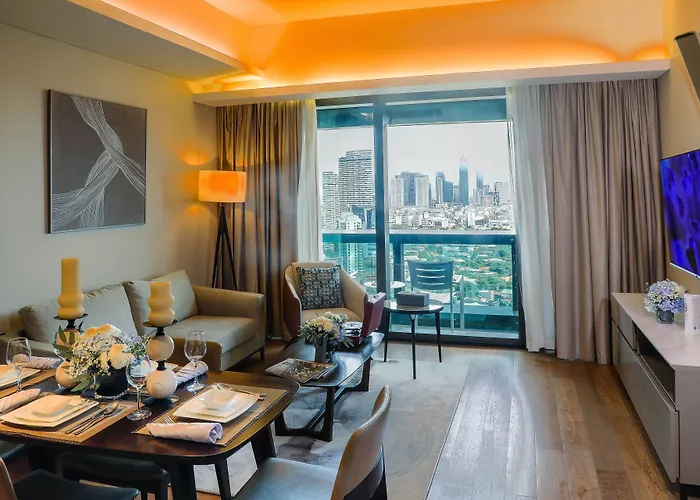 Oakwood Makati Avenue
