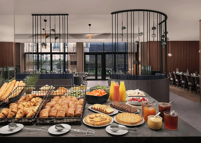 Courtyard By Marriott Paris Porte De Versailles