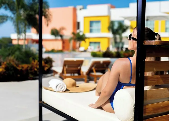Courtyard By Marriott Curacao