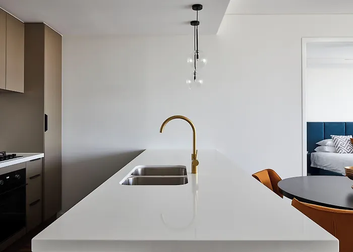 Astina Suites, Penrith