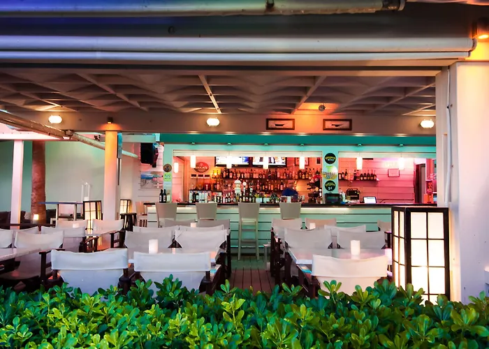 Phoenix Beach Hotel