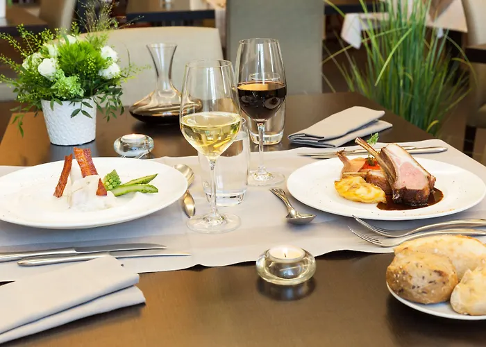 Hôtel Val-Vignes Colmar Haut-Koenigsbourg, The Originals Relais
