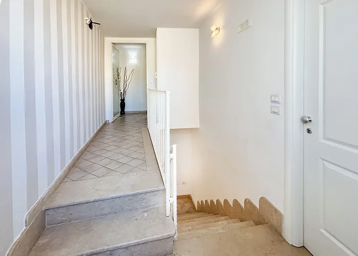 B&B Island Tropea -Sea View Rooms & Suites-