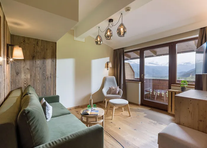 Hotel Waldfriede - Panoramic View Zillertal
